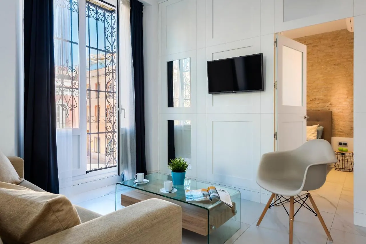 Alohamundi Adriano Apartment Seville