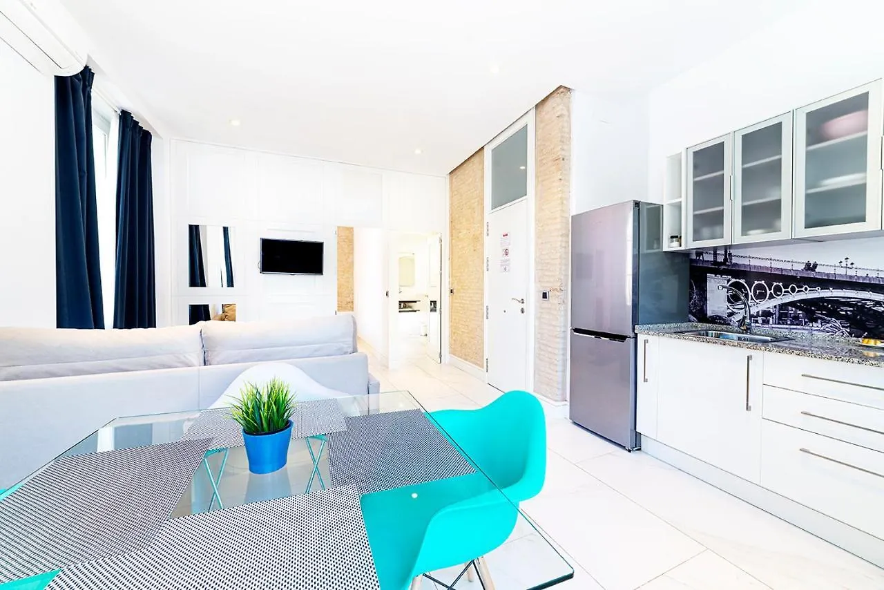 Alohamundi Adriano Apartment Seville