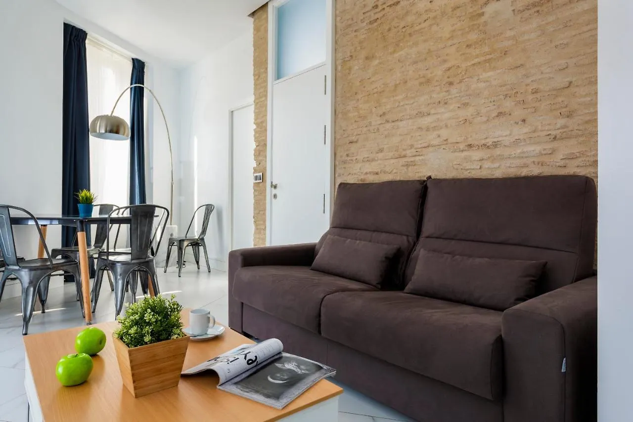 Alohamundi Adriano Apartment Seville 0*,  Spain